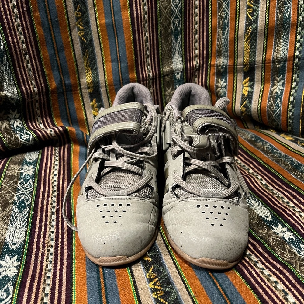Adidas Adipower weight lifting shoes used in green US 8.5